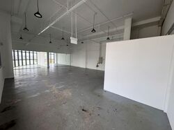 Hh @ Kallang (D13), Factory #558764551